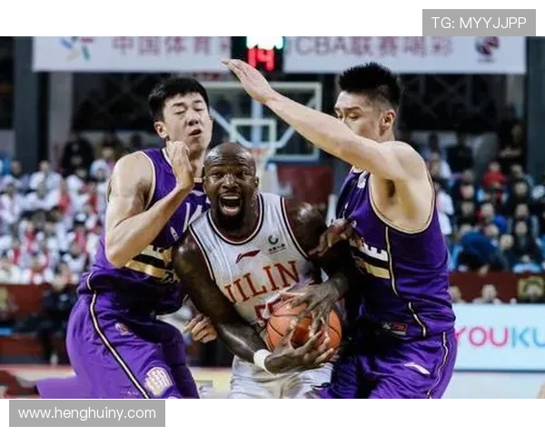 上海羽毛球队强势领跑联赛积分榜以68分稳居第一位置